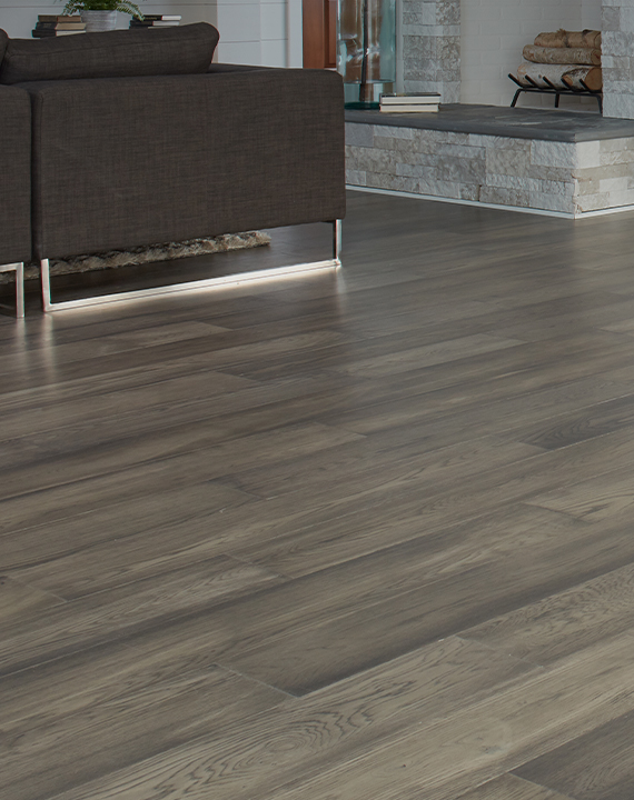 installed hardwood flooring in Orlando, FL